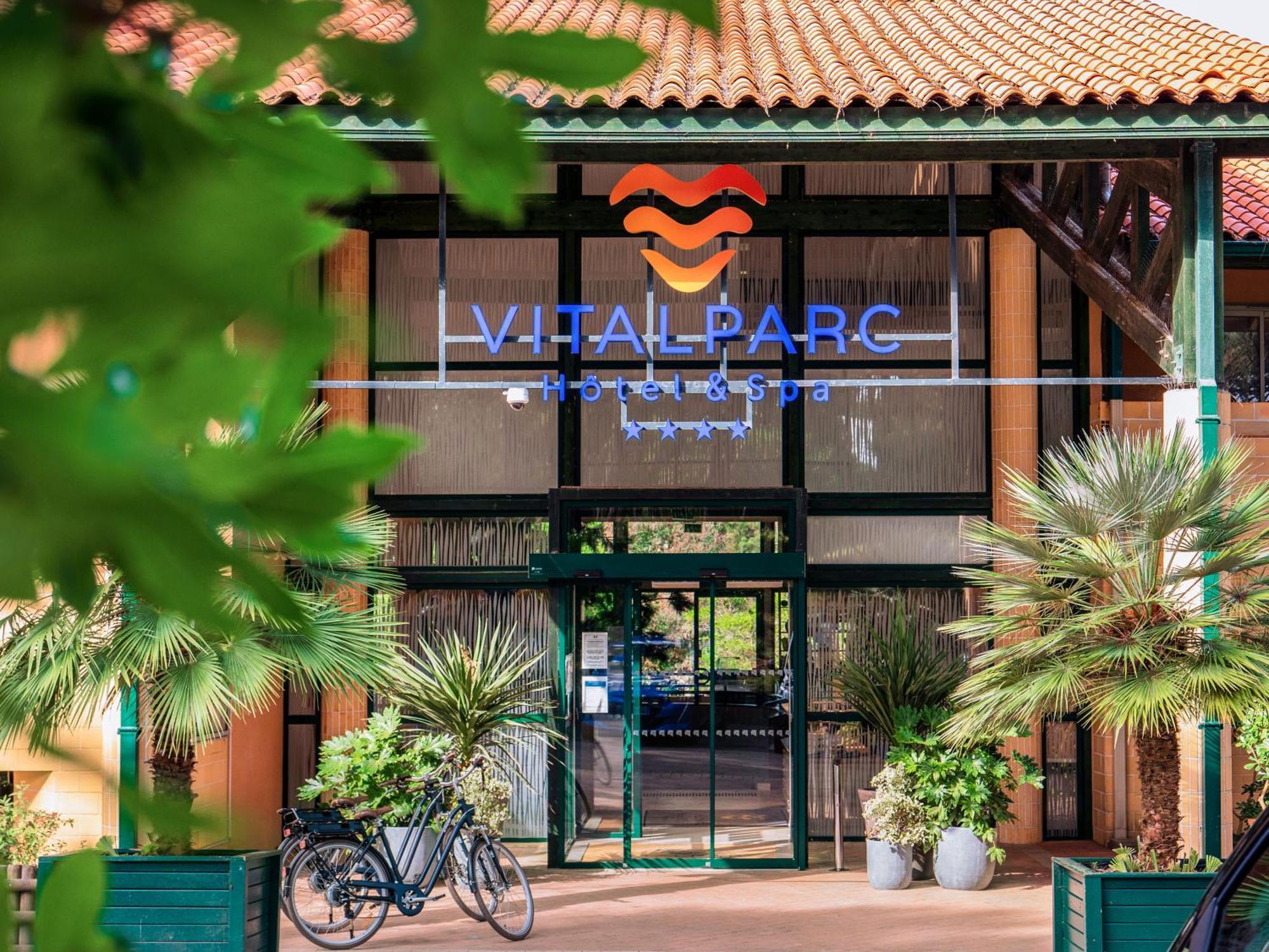 Hotel & Spa Vitalparc, The Originals Collection 拉卡诺 外观 照片